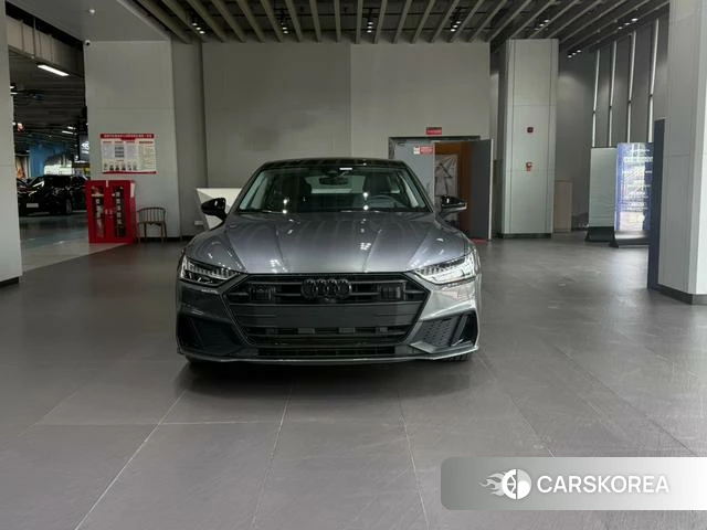 Audi A7 2021 Темно-серый из Китая, фото 6