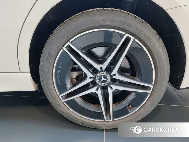 Mercedes-Benz Class C 2024 Белый из Китая, фото 6