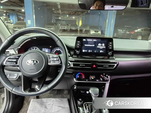 Kia Seltos 2020 Белый из Кореи, фото 6