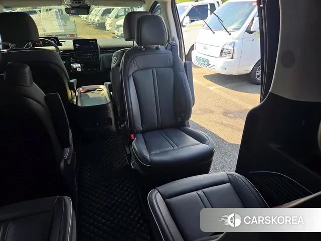 Hyundai Staria 2021 Серый из Кореи, фото 6