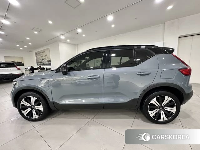 Volvo XC40 EV 2023 Темно-серый из Китая, фото 6