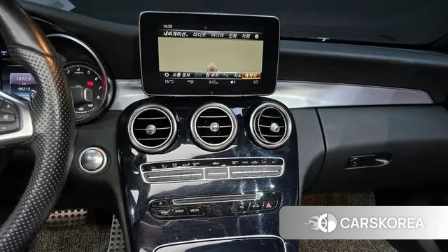 Mercedes-Benz C-Class W205 2018 Белый из Кореи, фото 6