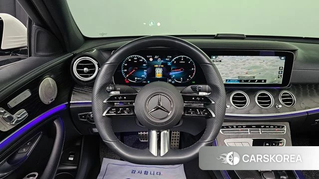 Mercedes-Benz E-Class W213 2022 Белый из Кореи, фото 6