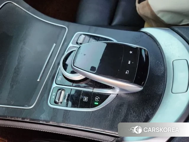 Mercedes-Benz GLC-Class X253 2019 Черный из Кореи, фото 6