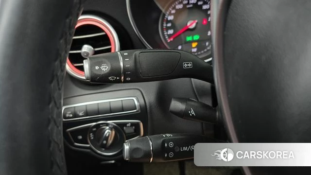 Mercedes-Benz C-Class W205 2018 Черный из Кореи, фото 6