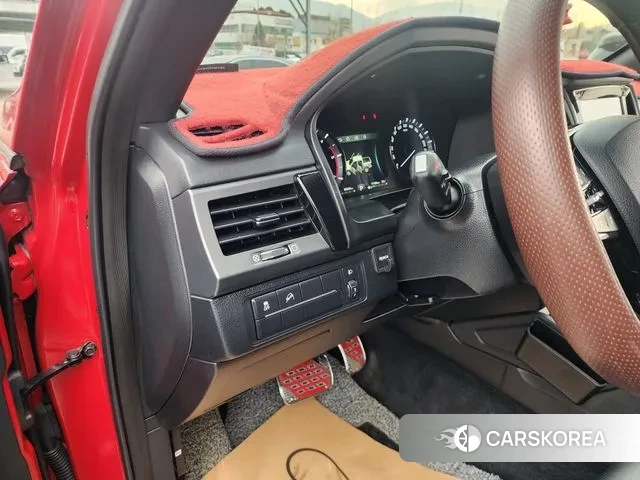 Ssangyong The New Rexton Sports Cannes 2021 Красный из Кореи, фото 6