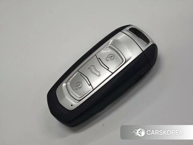 Geely Automobile Boyue 2022 Белый из Китая, фото 6