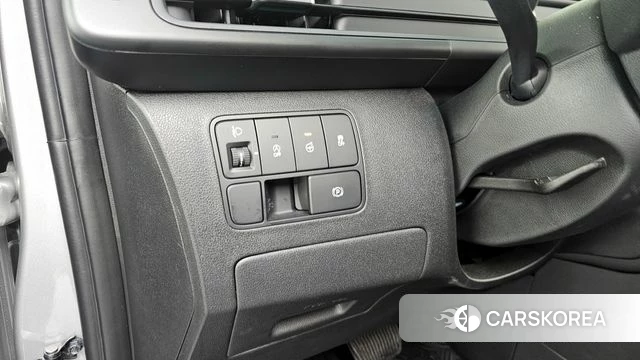 Hyundai Staria 2025 Серебряный из Кореи, фото 6