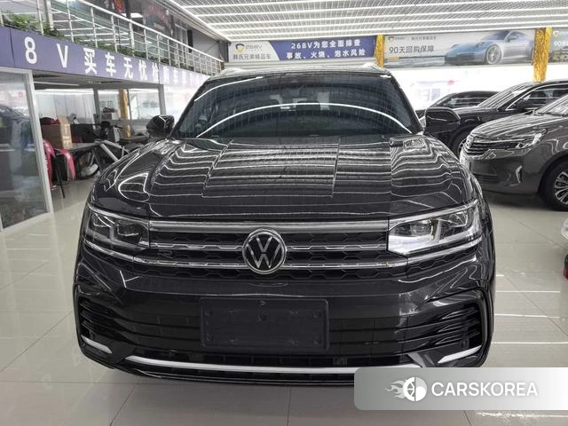 Volkswagen Tourang 2022 Черный из Китая, фото 6