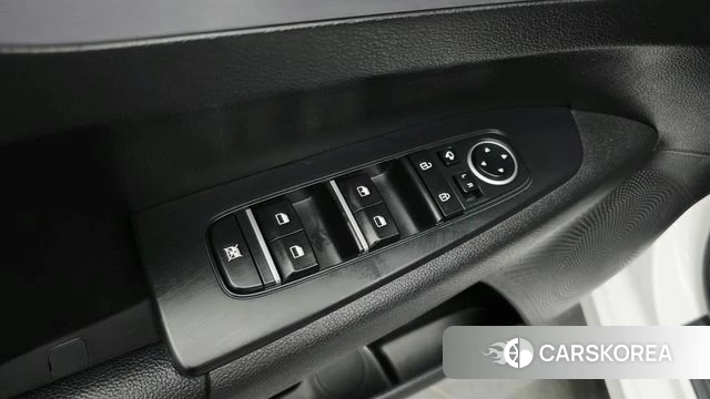Kia The New K3 2nd generation 2021 Белый из Кореи, фото 6