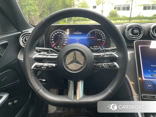 Mercedes-Benz C-class PHEV 2023 Белый из Китая, фото 6
