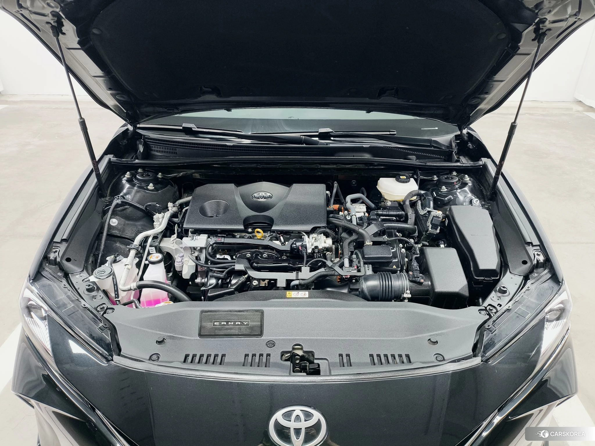 Toyota Camry 2024 Черный из Китая, фото 6