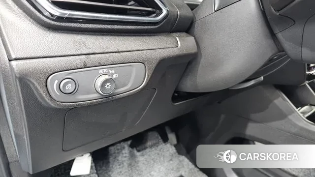 Chevrolet (GM Daewoo) New Bolt EV 2022 Небесно-голубой из Кореи, фото 6