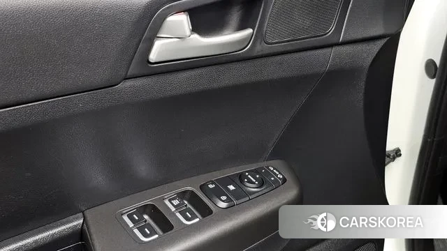 Kia Sportage The Bold 2019 Белый из Кореи, фото 6