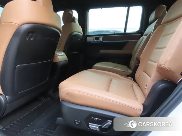 Hyundai Santa Fe (MX5) 2024 Белый из Кореи, фото 6