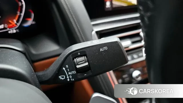 BMW 8 Series (G15) 2021 Белый из Кореи, фото 6