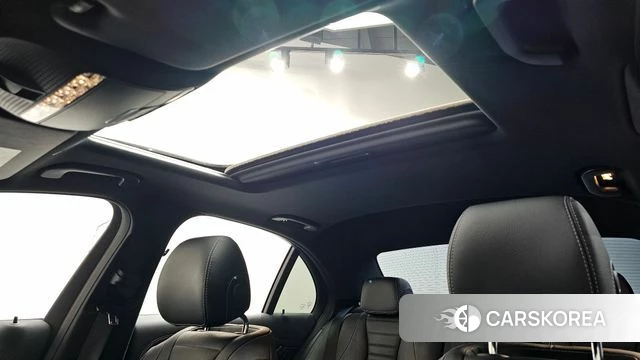 Mercedes-Benz E-Class W213 2023 Черный из Кореи, фото 6