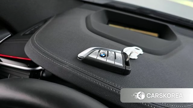 BMW 6 Series GT (G32) 2023 Белый из Кореи, фото 6