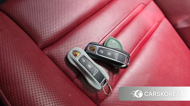Porsche Panamera (971) 2021 Серебристо-серый из Кореи, фото 6
