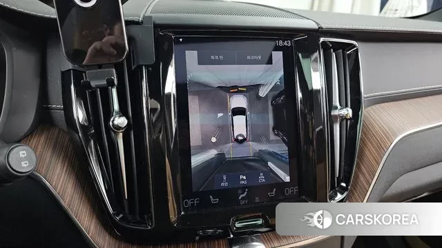 Volvo XC60 second Generation 2021 Белый из Кореи, фото 6