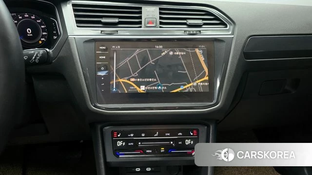 Volkswagen Tiguan second Generation 2023 Белый из Кореи, фото 6