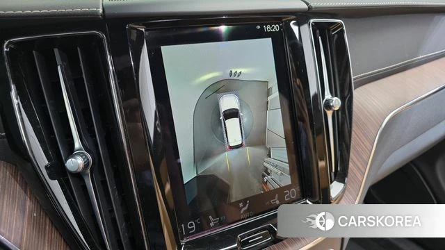 Volvo XC60 second Generation 2021 Серебряный из Кореи, фото 6