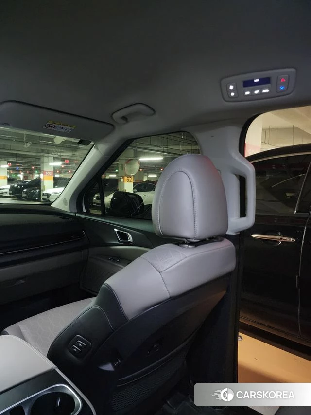 Kia The New Carnival 4th Generation 2025 Светло-серебряный цвет из Кореи, фото 6