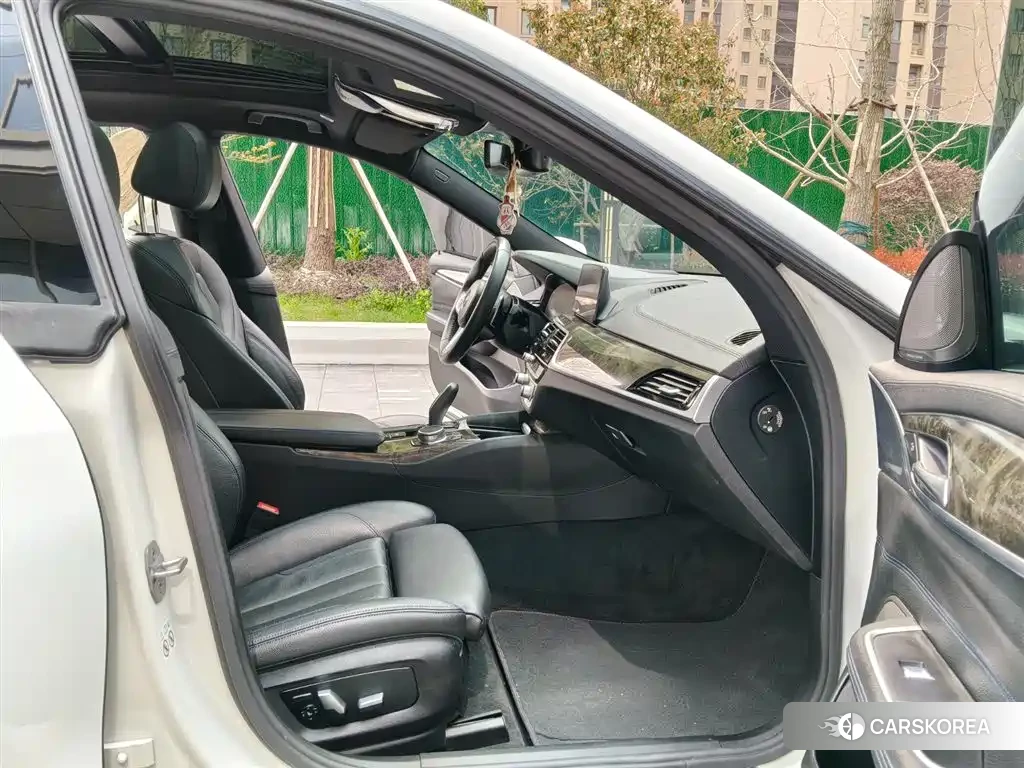 BMW 6 series GT 2020 Белый из Китая, фото 6