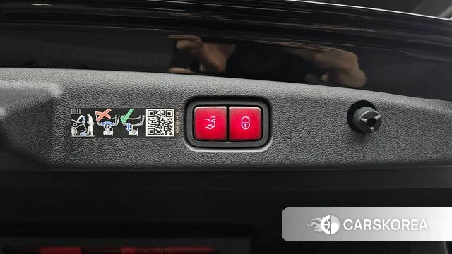 Mercedes-Benz E-Class W214 2025 Черный из Кореи, фото 6