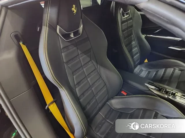 Ferrari 296 GTS 2023 Черный из Кореи, фото 6