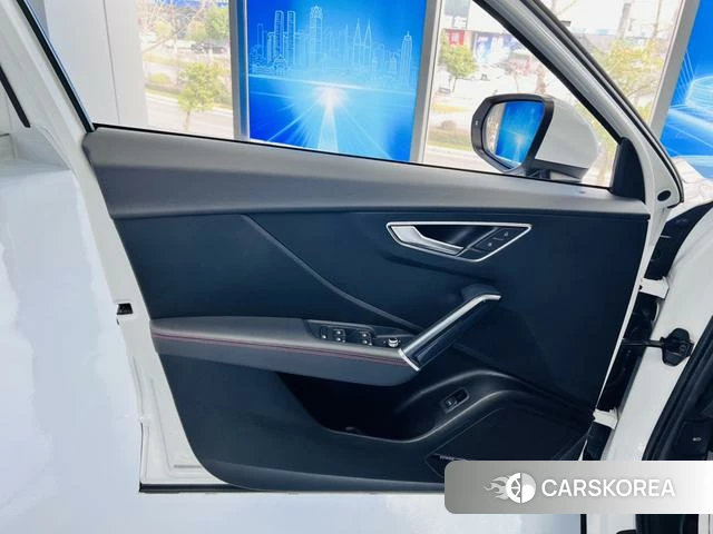 Audi Q2L 2022 Белый из Китая, фото 6