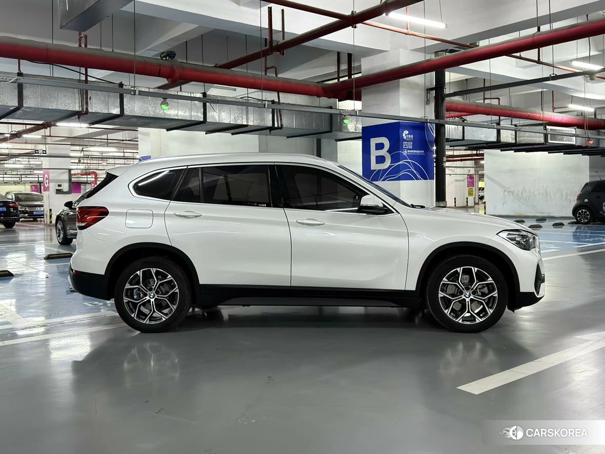 BMW X1 2021 Белый из Китая, фото 6