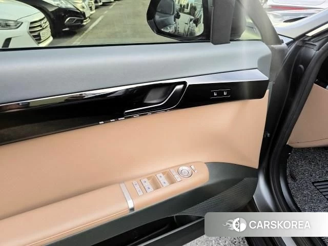 Hyundai Grandeur Hybrid (GN7) 2023 Серый из Кореи, фото 6