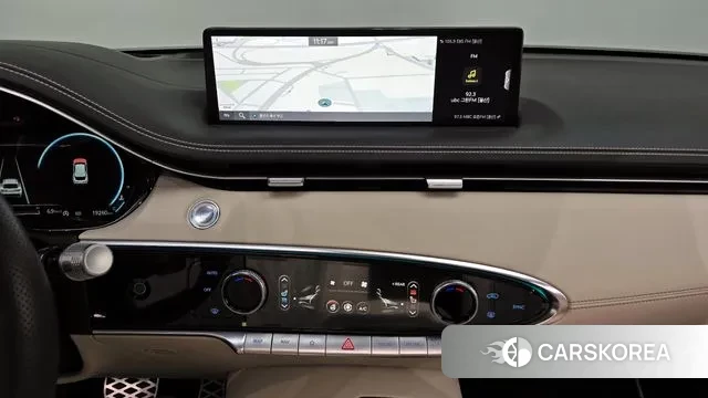 Genesis GV70 2023 Белый из Кореи, фото 6