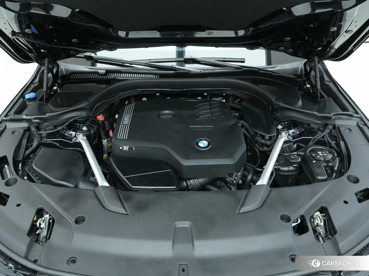 BMW 6 series GT 2022 Черный из Китая, фото 6