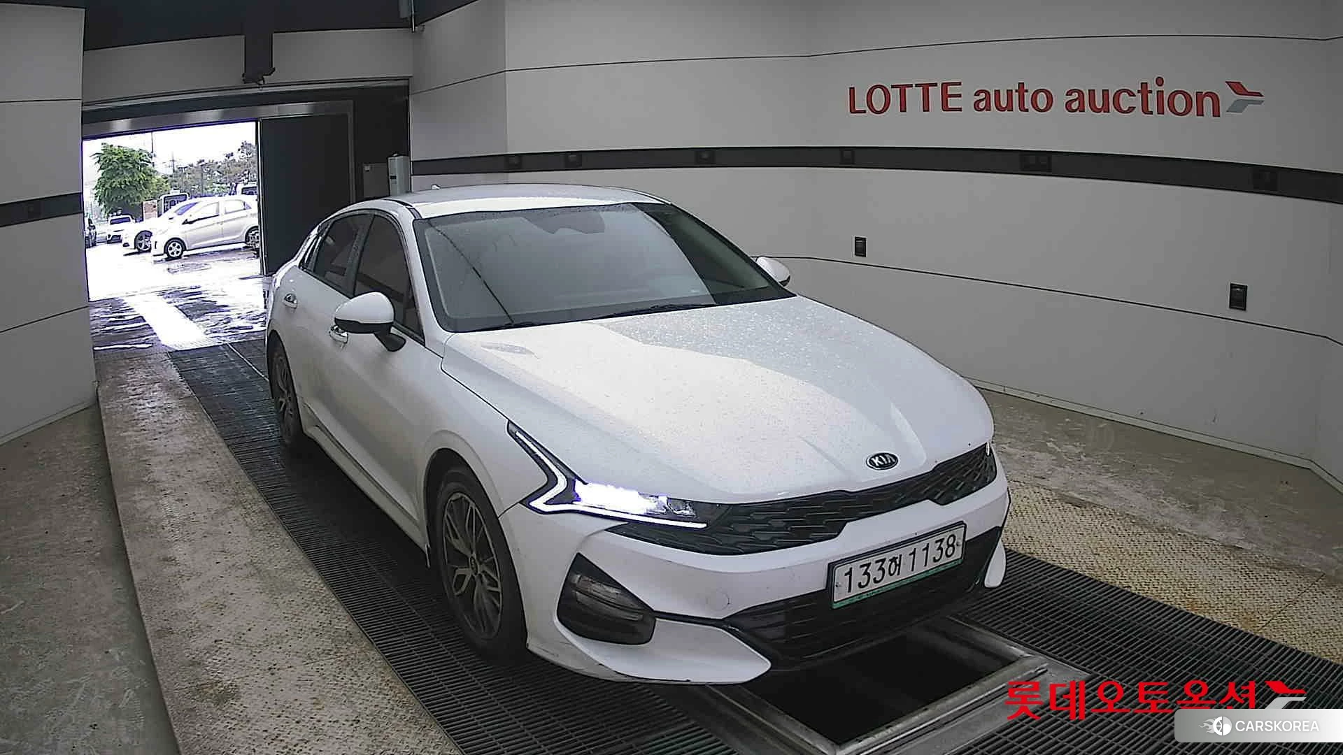 Kia K5 2021 Белый из Кореи, фото 6