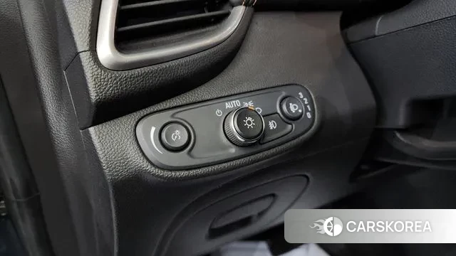 Chevrolet (GM Daewoo) The New Trax 2020 Серый из Кореи, фото 6