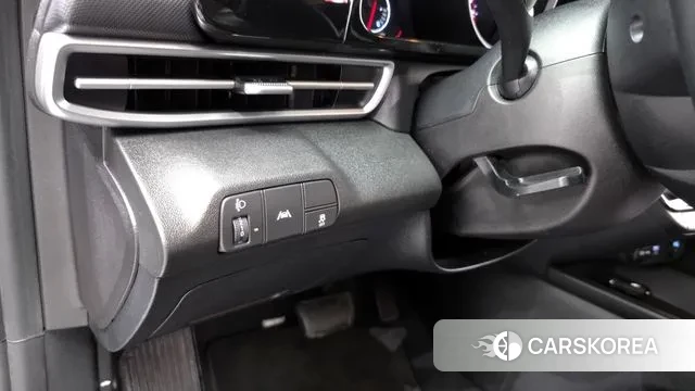 Hyundai Avante (CN7) 2021 Серебряный из Кореи, фото 6