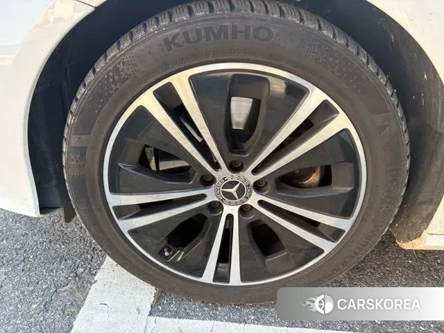 Mercedes-Benz E-Class W213 2022 Белый из Кореи, фото 6