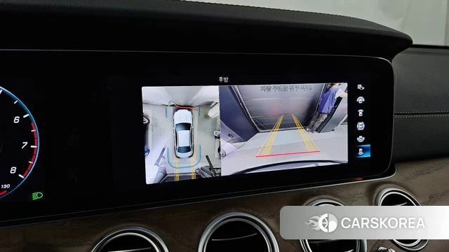 Mercedes-Benz E-Class W213 2023 Черный из Кореи, фото 6