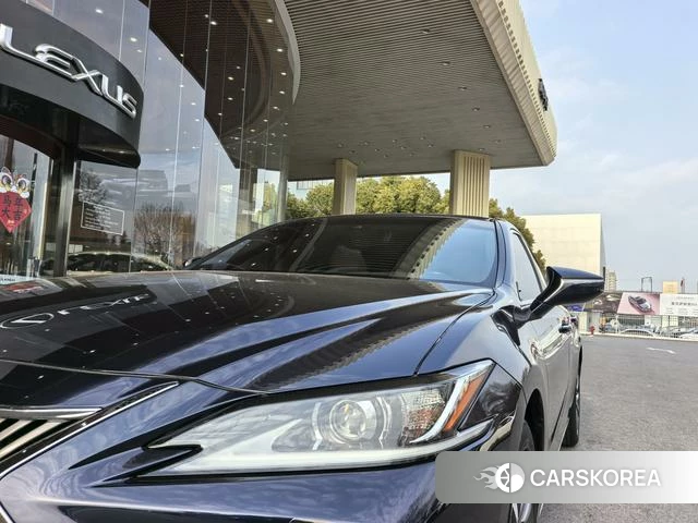 Lexus ES 2021 Синий из Китая, фото 6