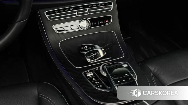 Mercedes-Benz E-Class W213 2020 Белый из Кореи, фото 6