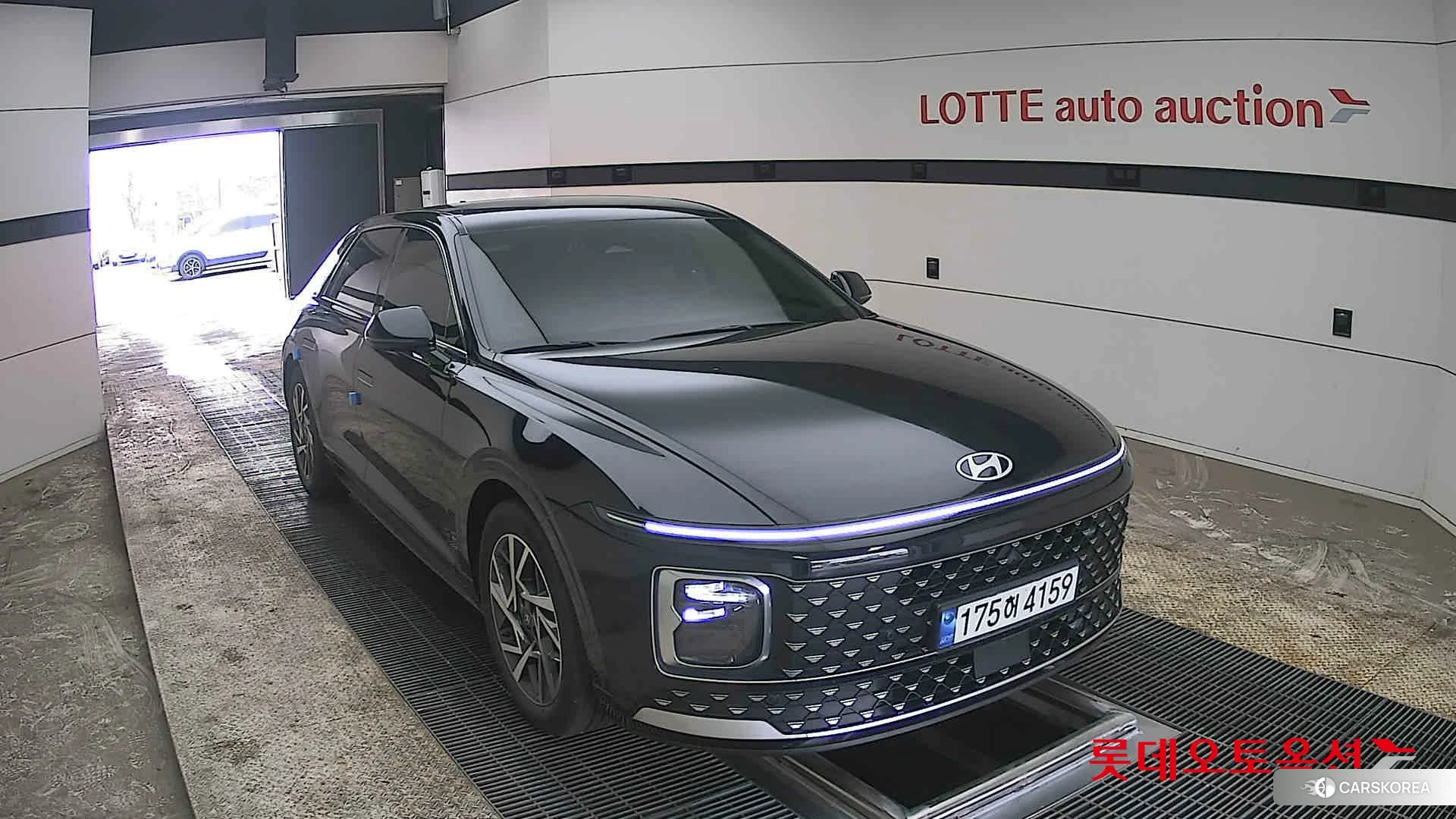 Hyundai Grandeur 2023 Abyss Black Pearl из Кореи, фото 6