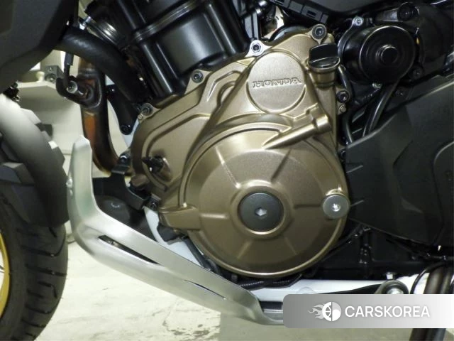 Honda CRF1100L AFRICA TWIN DCT id 4206124 из Японии 6