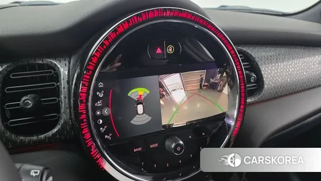 Mini Cooper Electric 2023 Черный из Кореи, фото 6