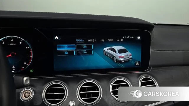 Mercedes-Benz E-Class W213 2022 Белый из Кореи, фото 6