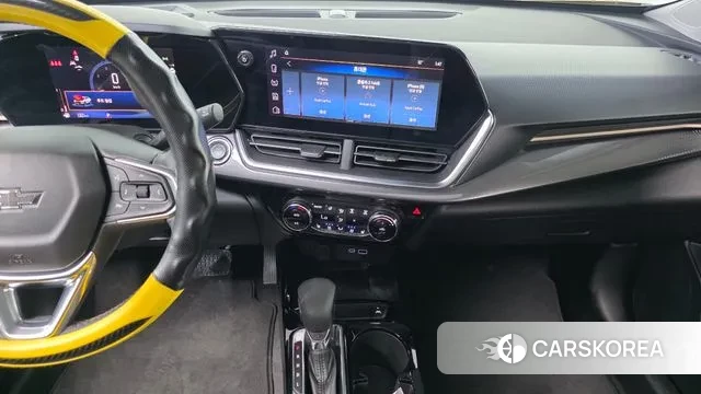 Chevrolet (GM Daewoo) Trax Crossover 2023 Желтый из Кореи, фото 6