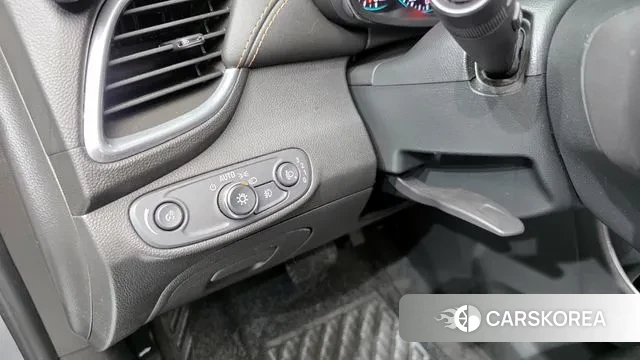 Chevrolet (GM Daewoo) The New Trax 2019 Серый из Кореи, фото 6