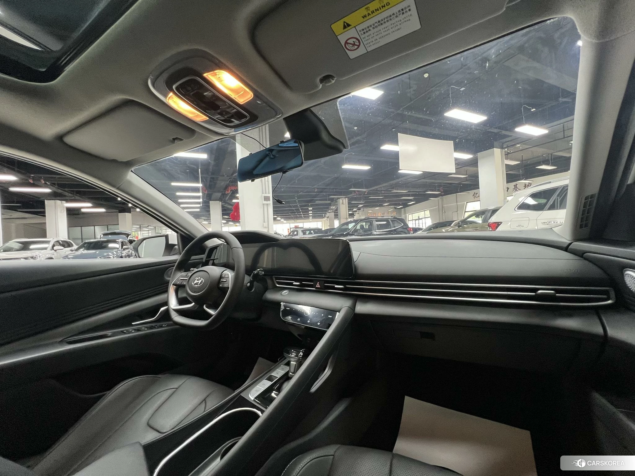 Hyundai Elantra 2022 Белый из Китая, фото 6