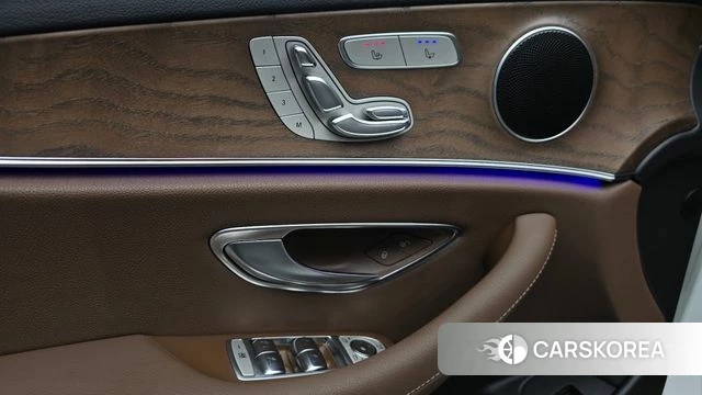 Mercedes-Benz E-Class W213 2020 Белый из Кореи, фото 6
